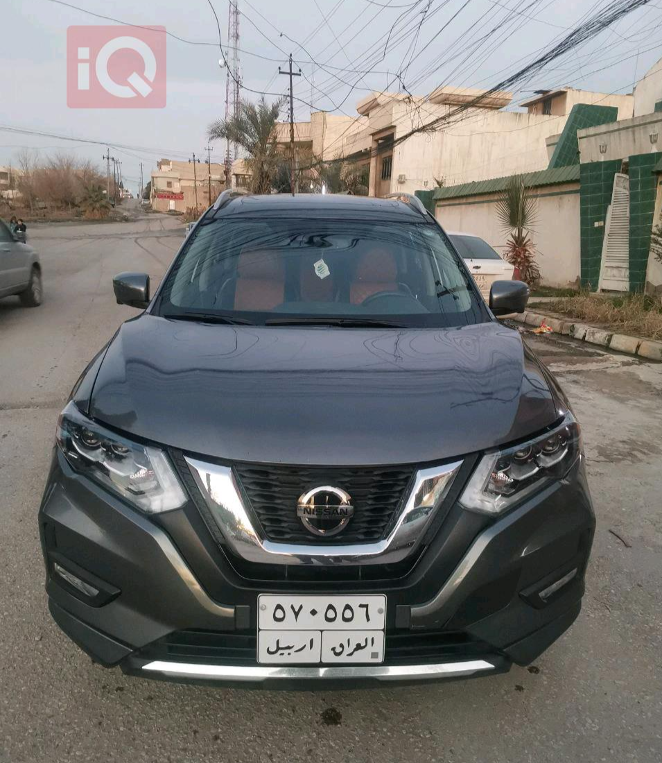 نیسان رۆگ